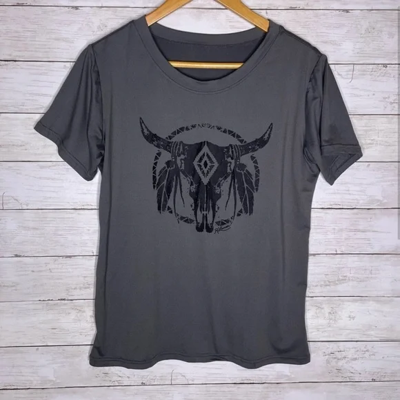 Gray Short Sleeve Tee with Tribal Skull Design - Size Small - Picture 2 of 5